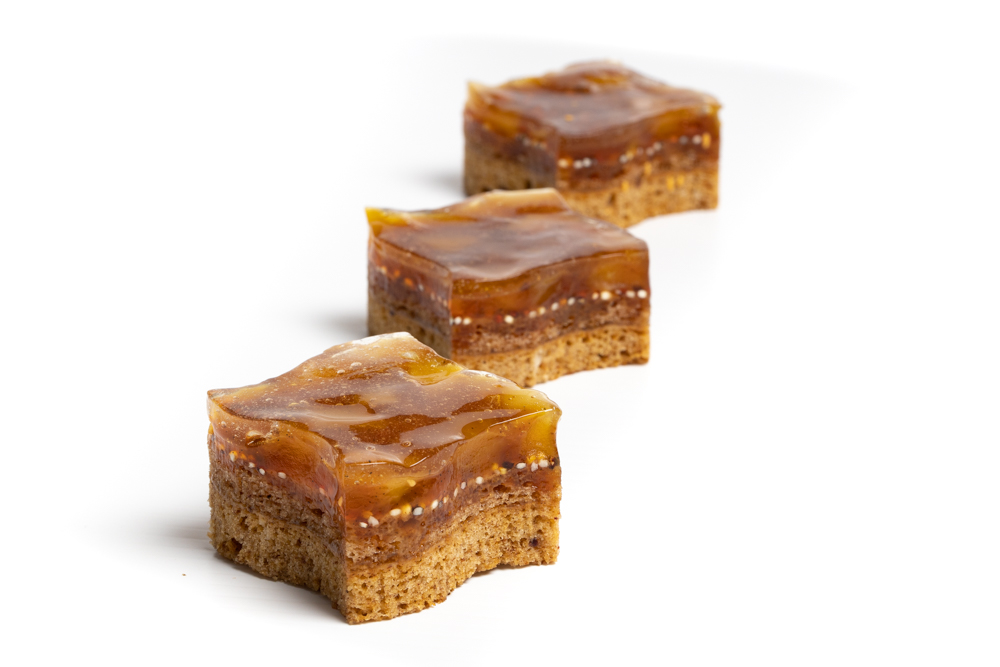 APPLE TOFFEE VEGAN, Half slab, Precut [HAL]