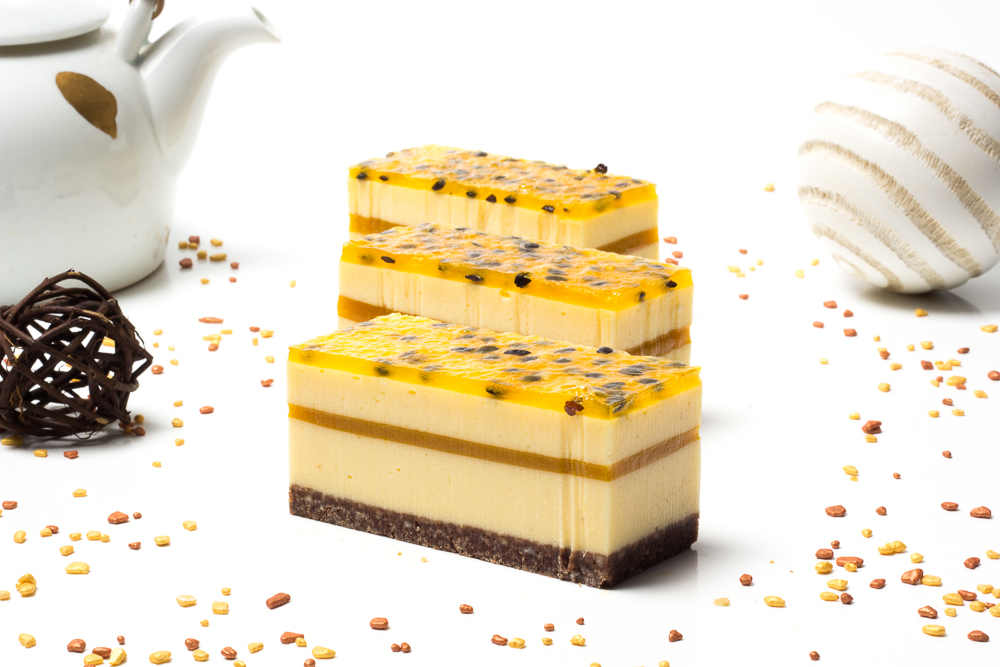MANGO CHEESECAKE SLICE, Half slab [HAL]